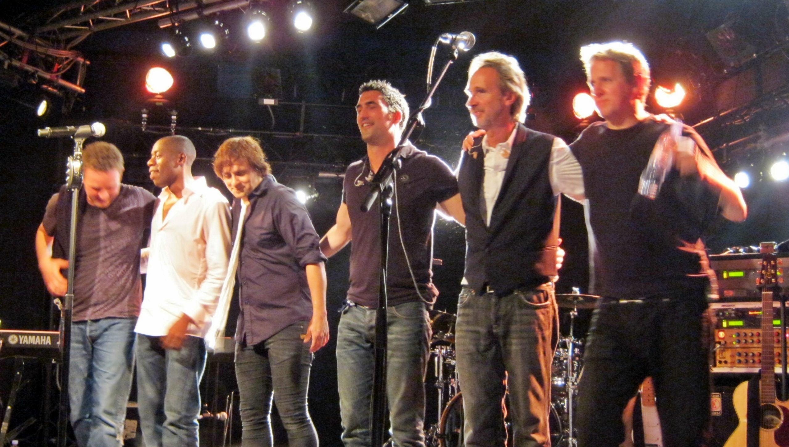Mike_and_the_Mechanics_2012